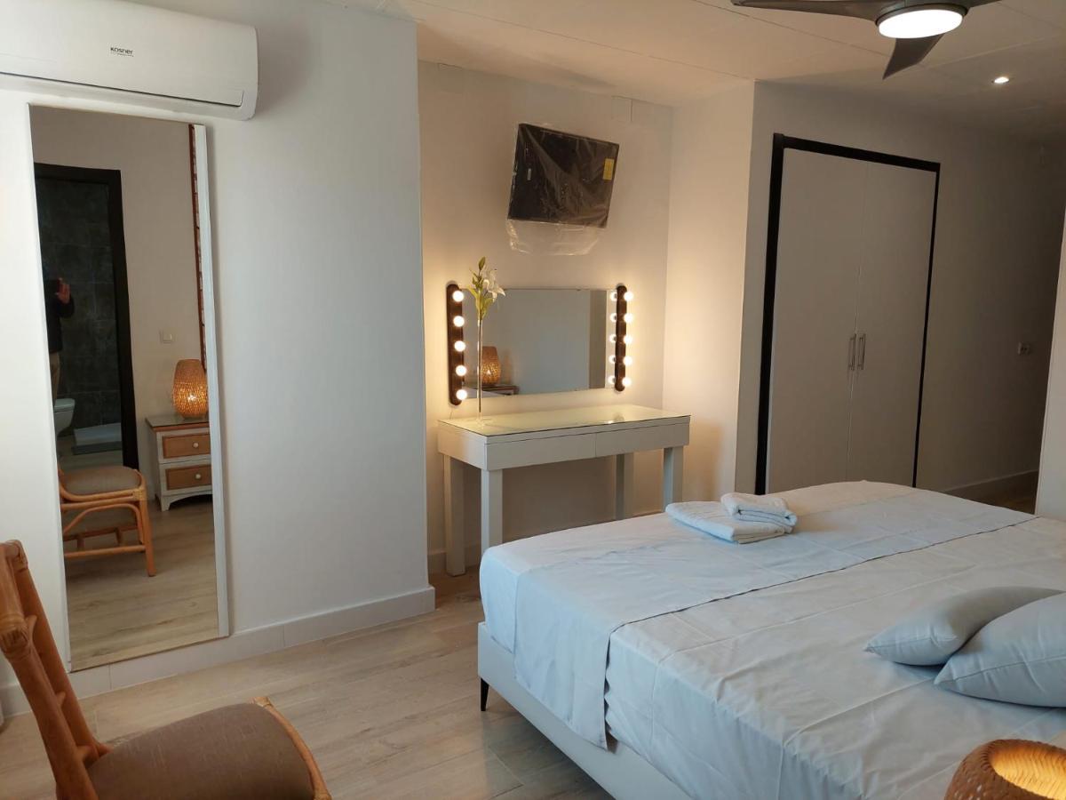 Hostal Garden Rous パイポルタ エクステリア 写真
