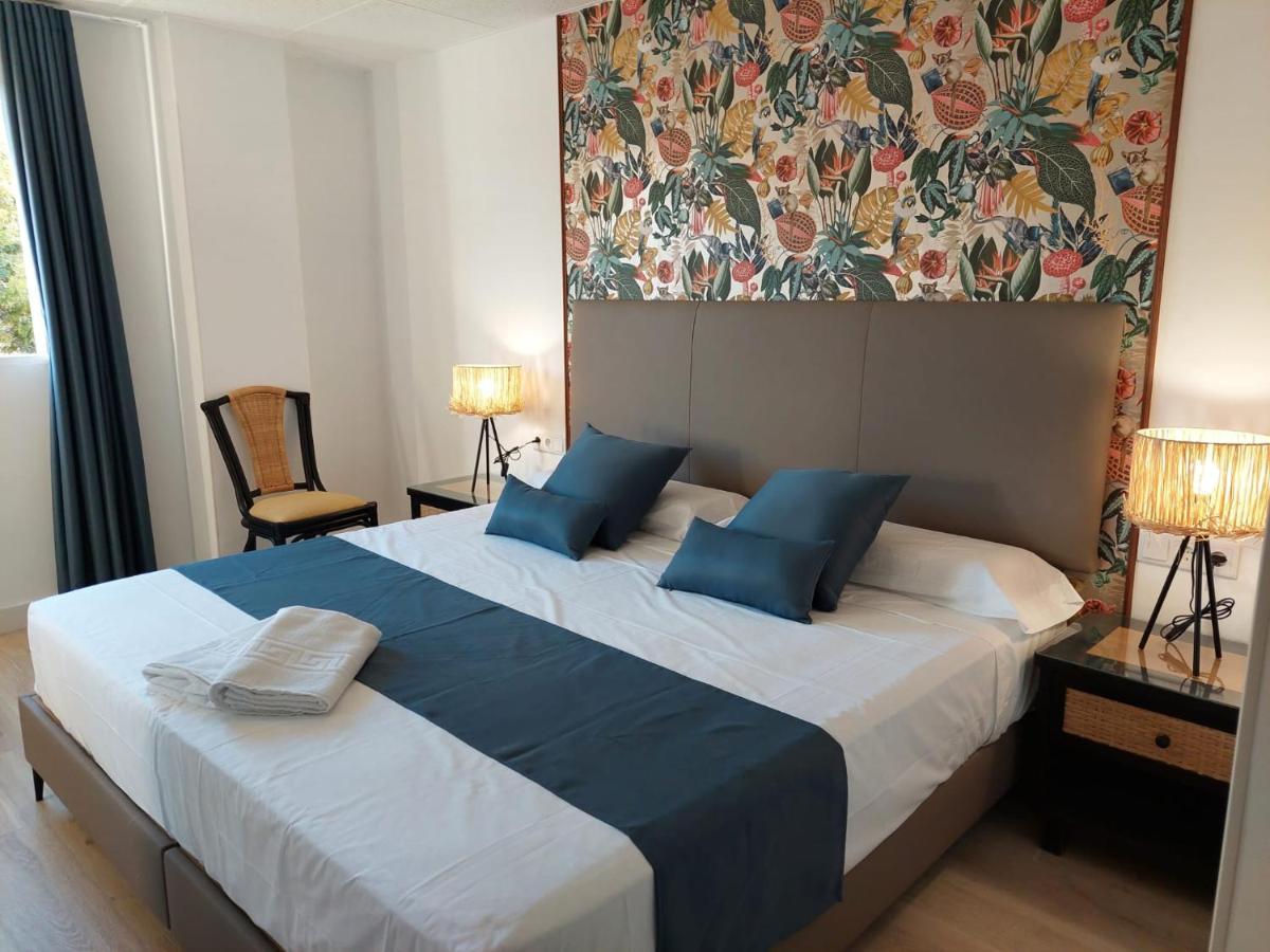 Hostal Garden Rous パイポルタ エクステリア 写真