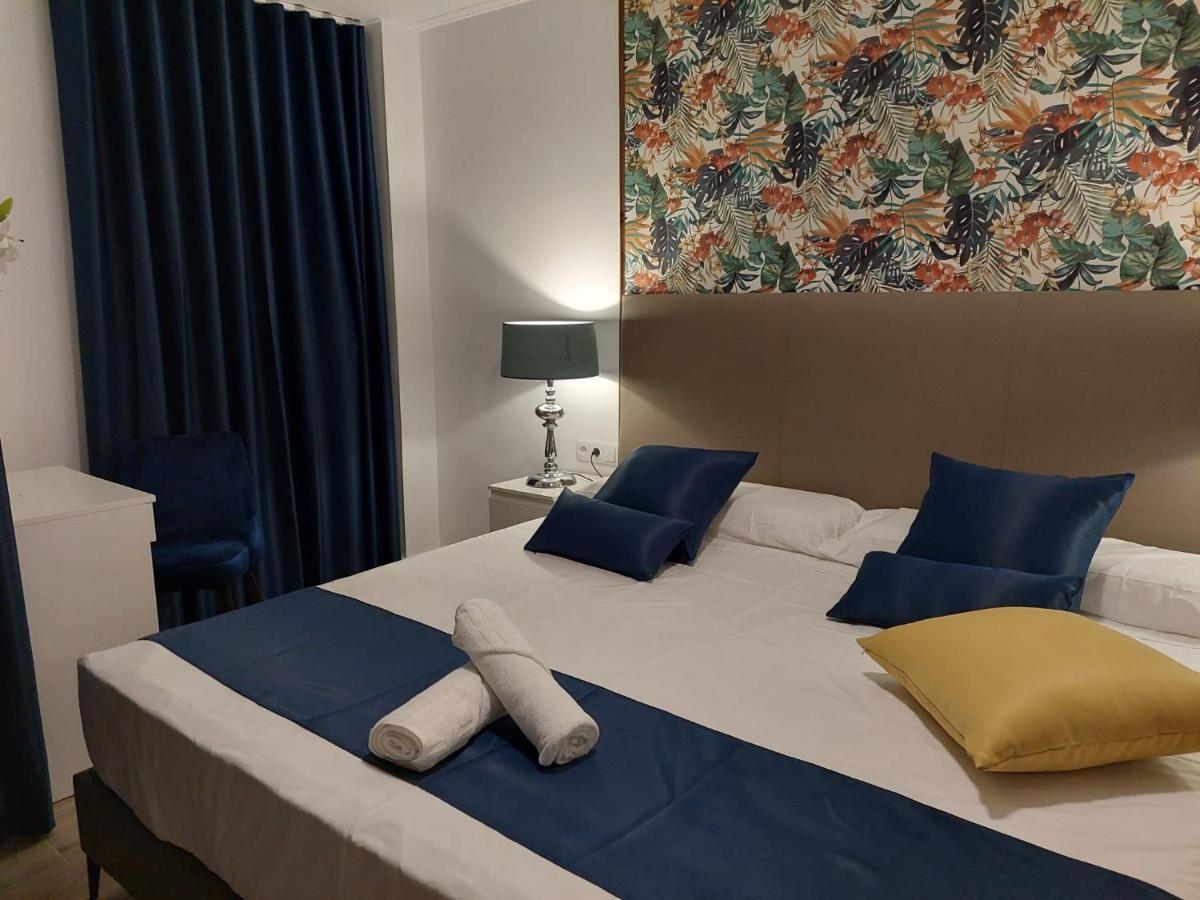 Hostal Garden Rous パイポルタ エクステリア 写真