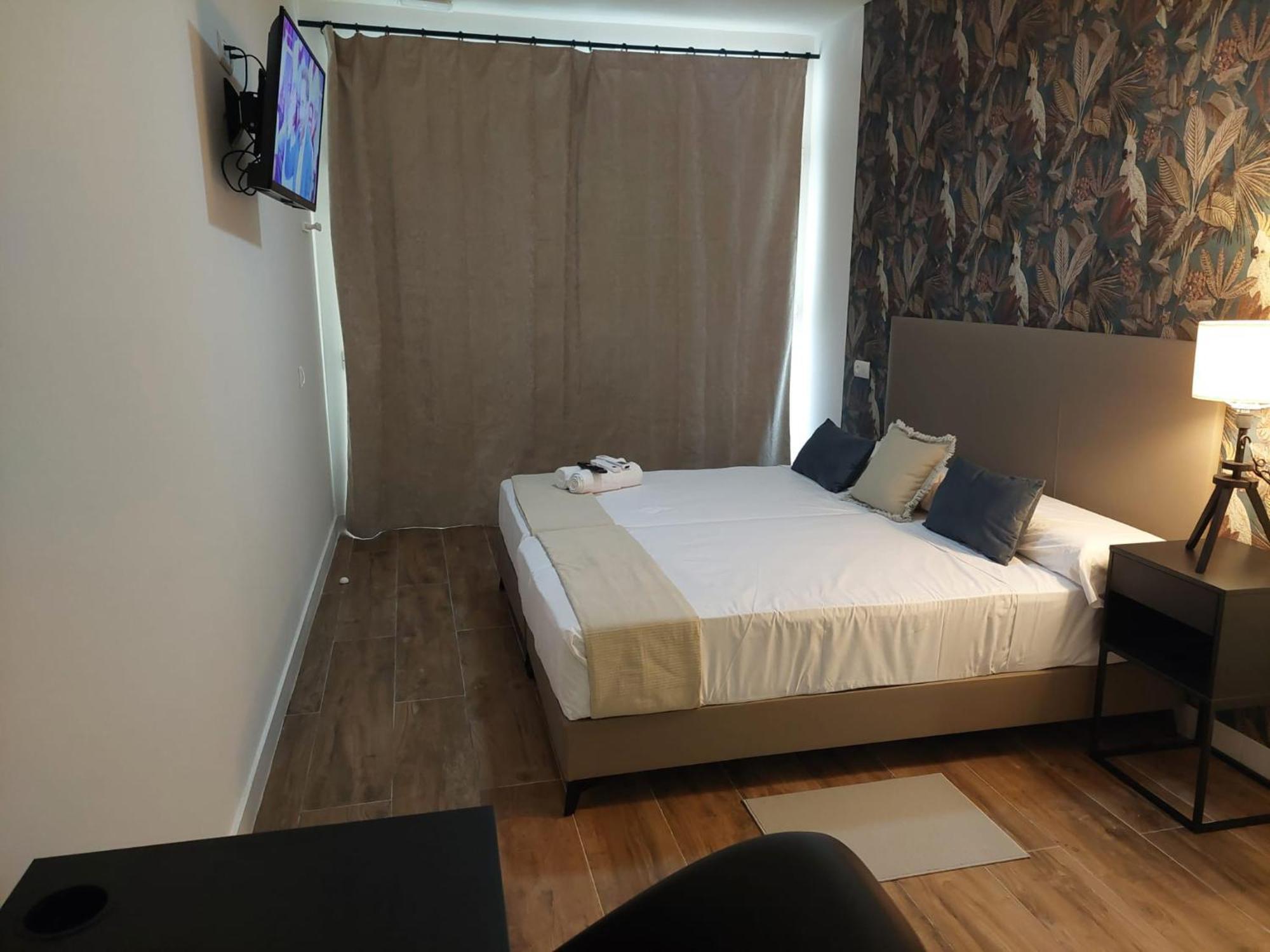 Hostal Garden Rous パイポルタ エクステリア 写真